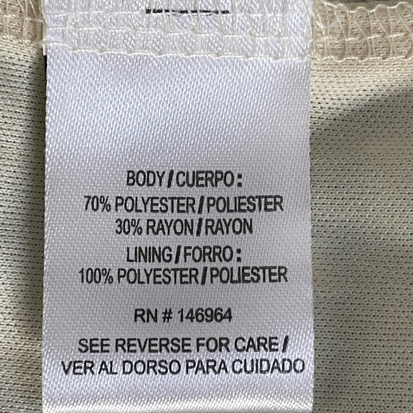 Signature by Robbie Bee Women's Green Ruffled Halter Tie Shoulder Dress Size M - Picture 6 of 6